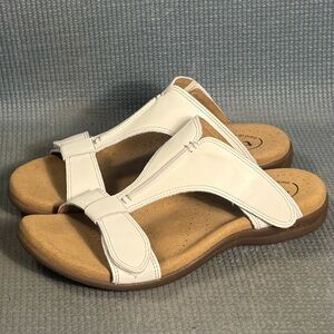 Taos Footwear Women's Slide Show Sandals White Size 6